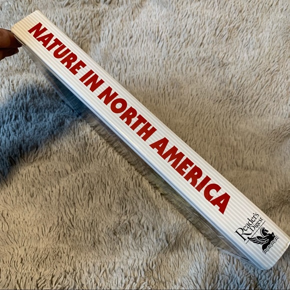 Nature in North America Hardcover Book - Picture 7 of 7
